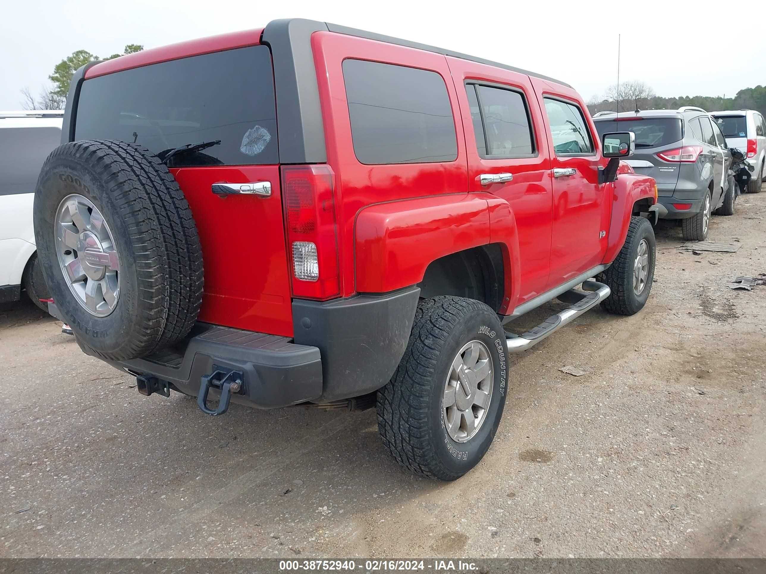 Photo 3 VIN: 5GTEN13E288178518 - HUMMER NULL 