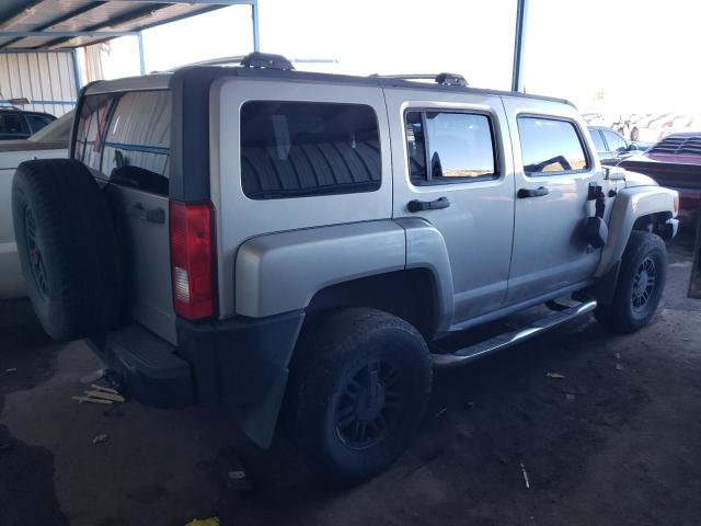 Photo 2 VIN: 5GTEN13E288181239 - HUMMER H3 