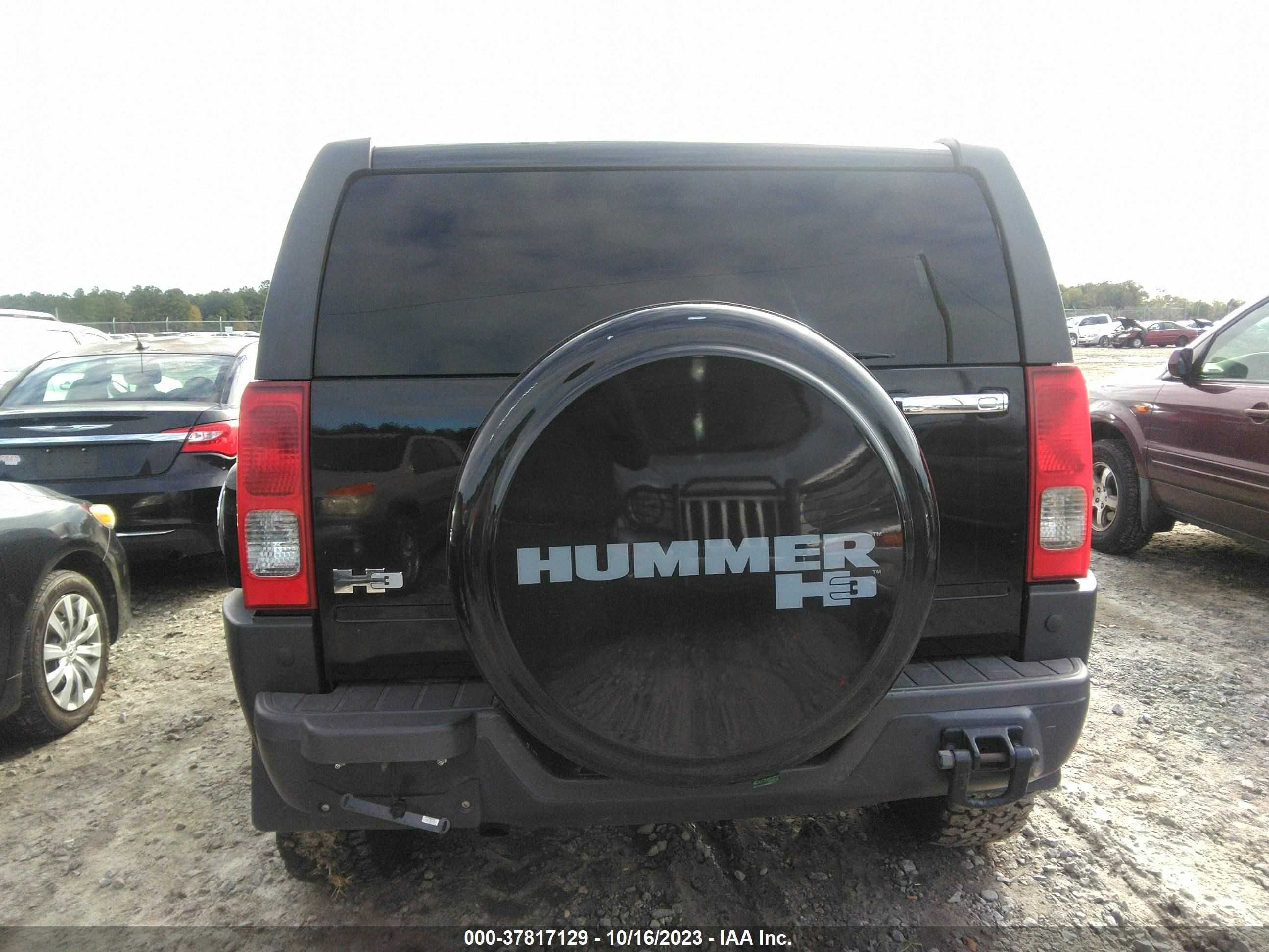 Photo 5 VIN: 5GTEN13E298109961 - HUMMER H3 