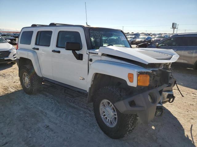 Photo 3 VIN: 5GTEN13E388174252 - HUMMER H3 