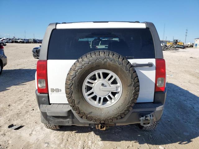 Photo 5 VIN: 5GTEN13E388174252 - HUMMER H3 