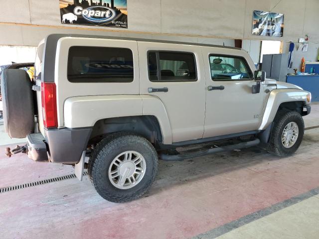 Photo 2 VIN: 5GTEN13E388176700 - HUMMER H3 