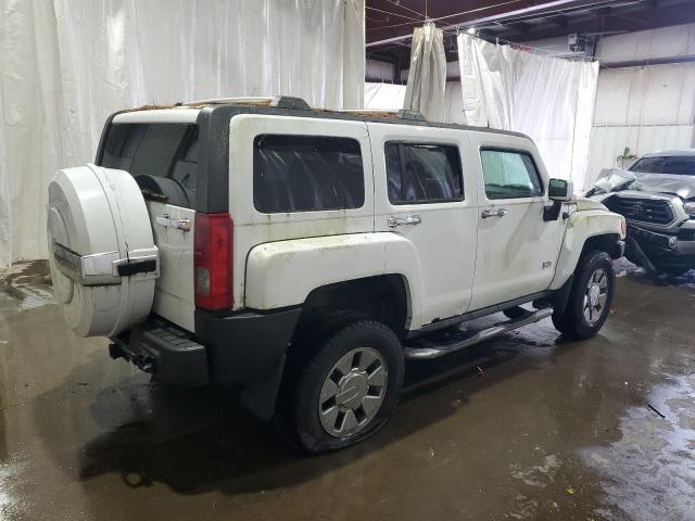 Photo 2 VIN: 5GTEN13E398158943 - HUMMER H3 