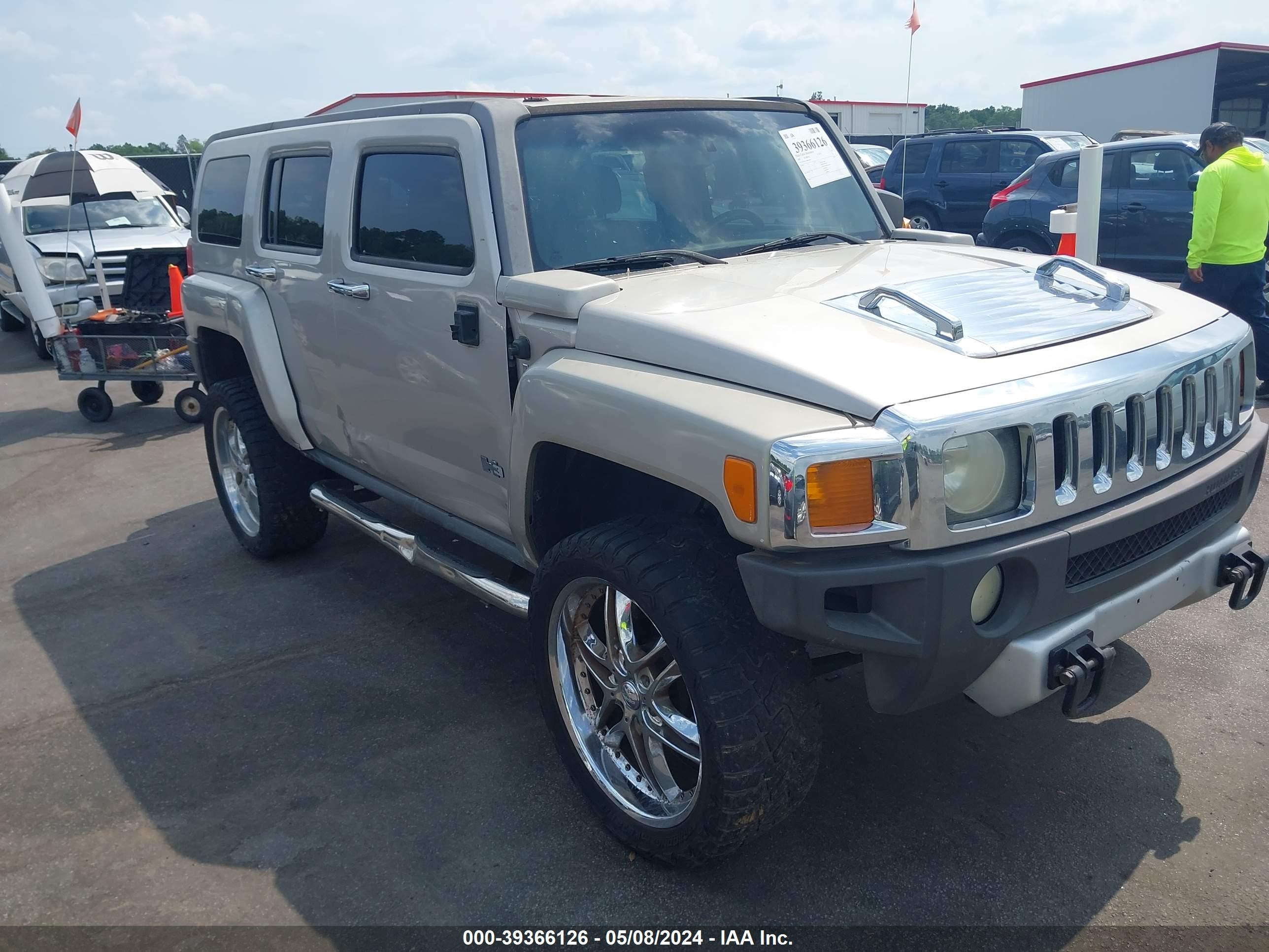 Photo 0 VIN: 5GTEN13E488108244 - HUMMER NULL 