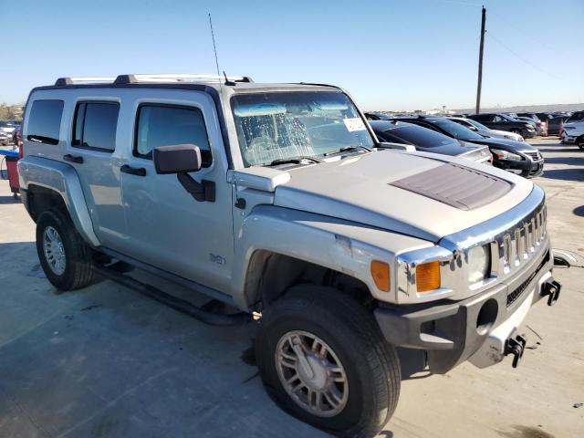 Photo 3 VIN: 5GTEN13E488121446 - HUMMER H3 