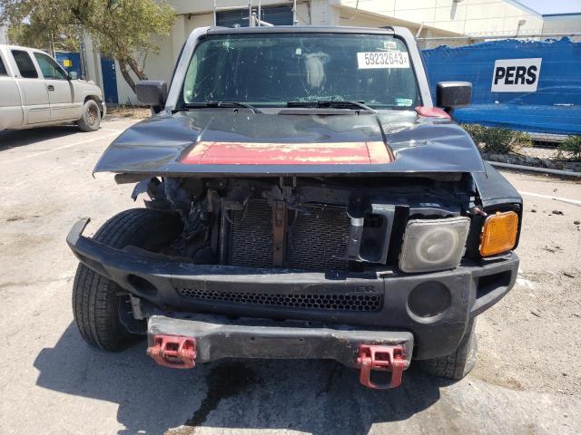 Photo 4 VIN: 5GTEN13E498114708 - HUMMER H3 