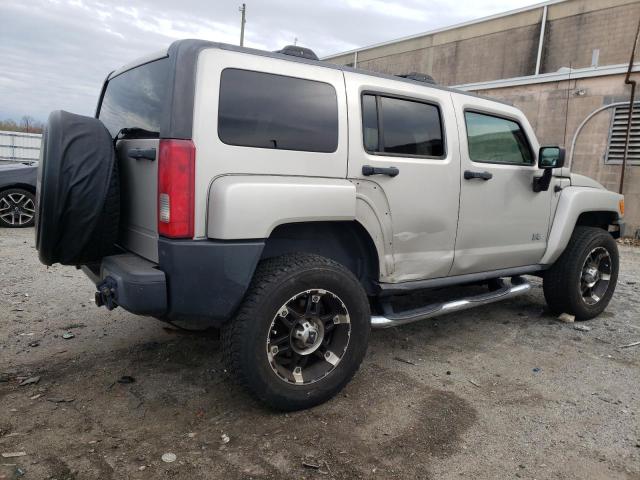 Photo 2 VIN: 5GTEN13E688164461 - HUMMER H3 