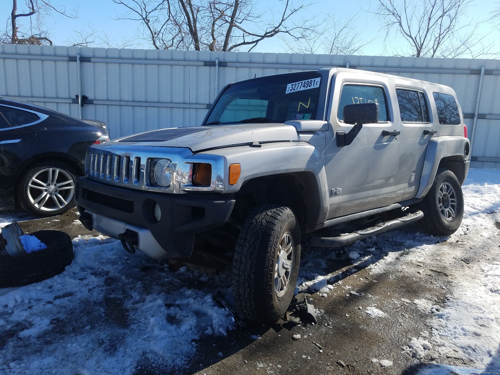 Photo 1 VIN: 5GTEN13E698100714 - HUMMER H3 