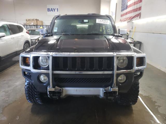 Photo 4 VIN: 5GTEN13E788151251 - HUMMER H3 