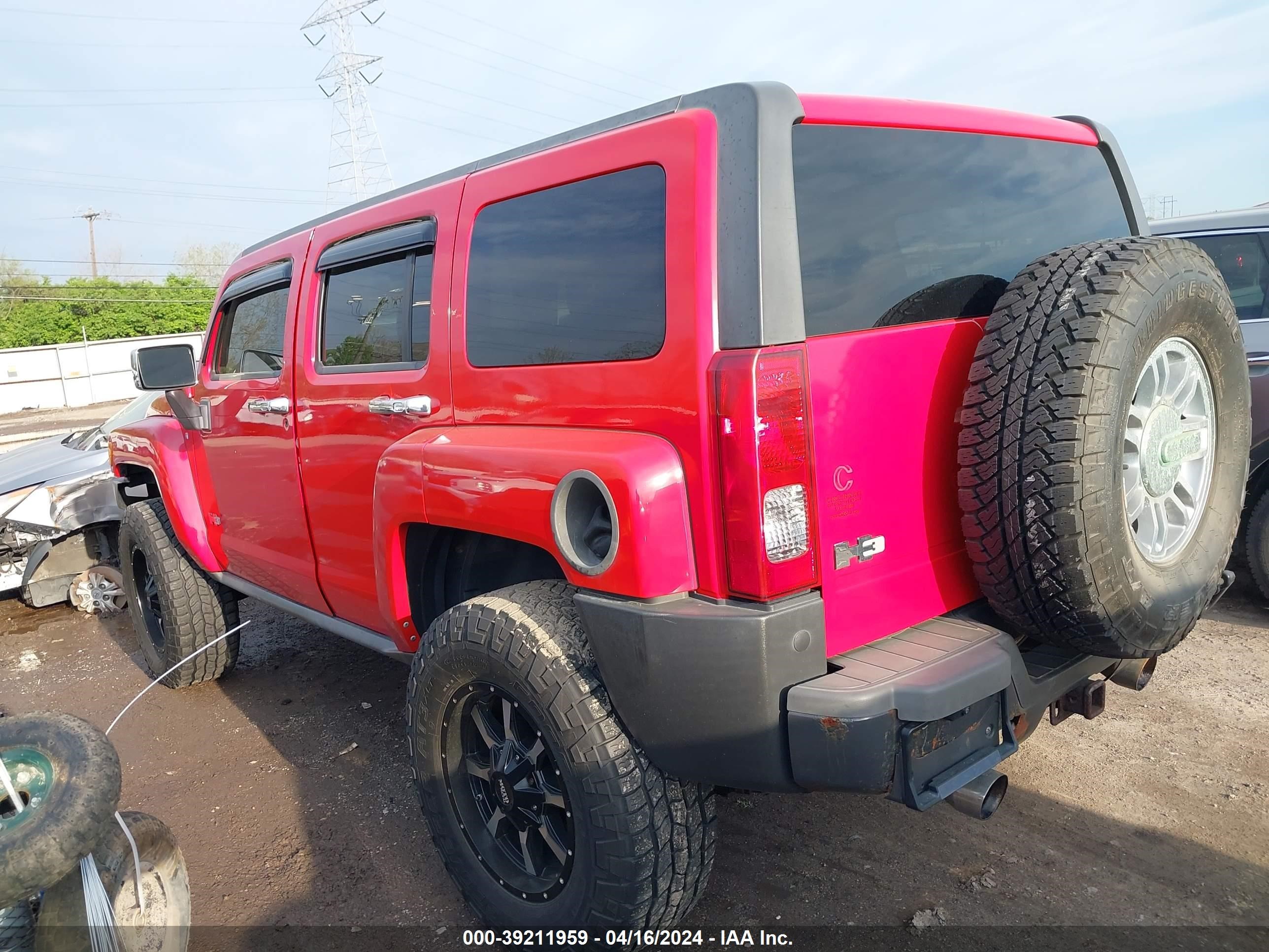 Photo 2 VIN: 5GTEN13E788153985 - HUMMER NULL 