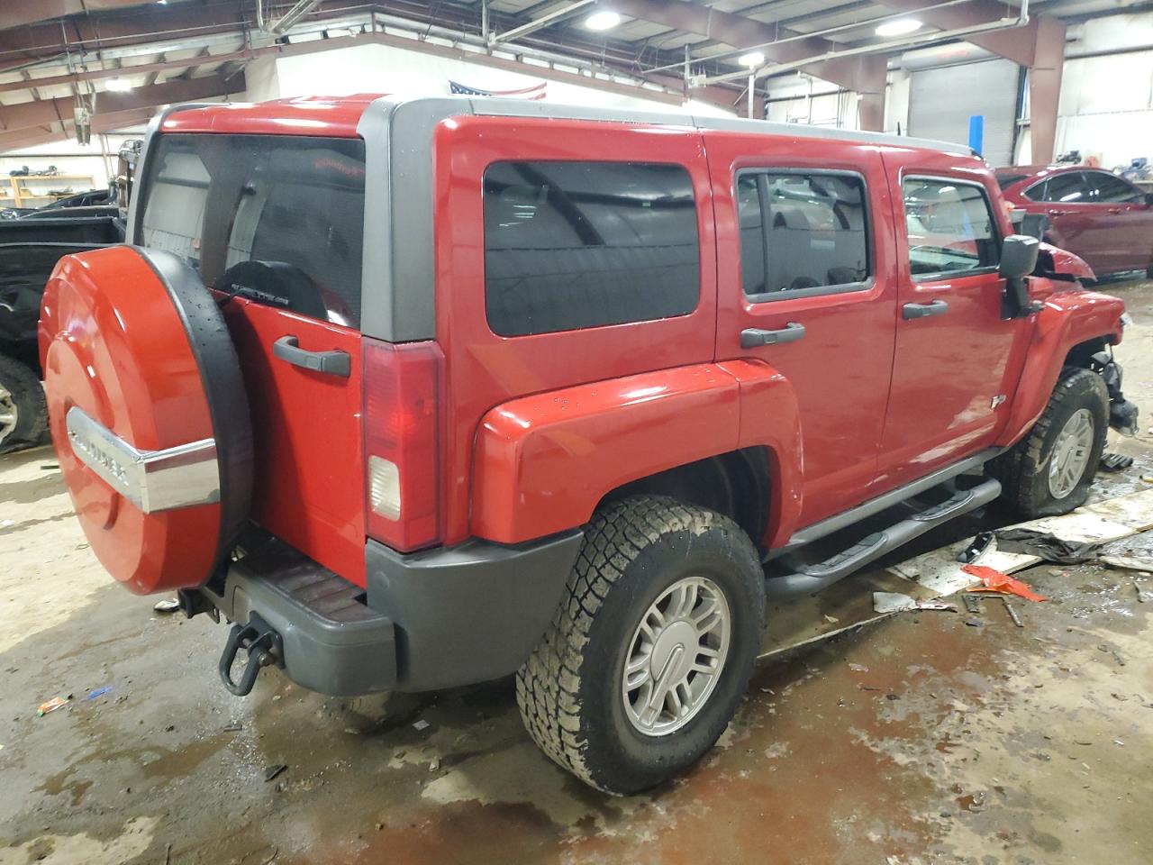 Photo 2 VIN: 5GTEN13E798107607 - HUMMER H3 