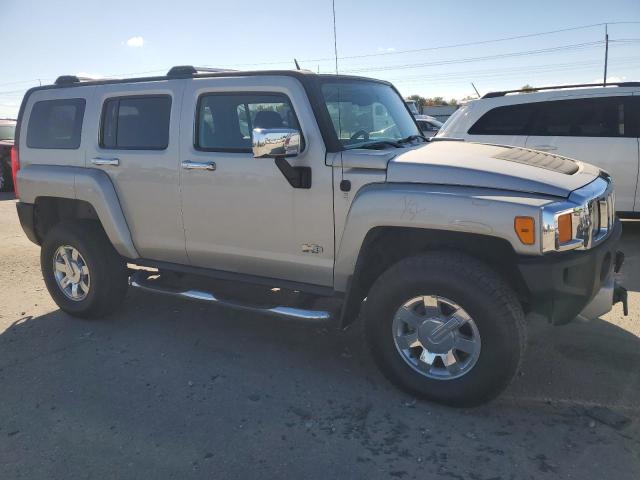 Photo 3 VIN: 5GTEN13E888117271 - HUMMER H3 