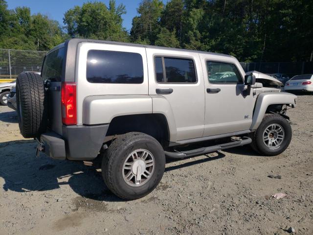 Photo 2 VIN: 5GTEN13E888118209 - HUMMER H3 