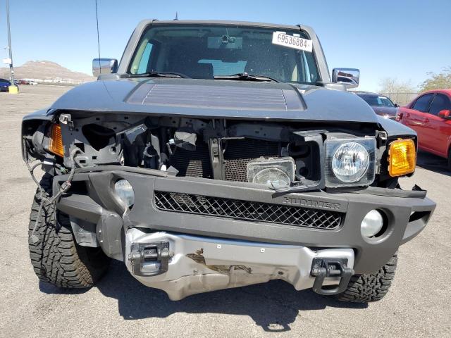 Photo 4 VIN: 5GTEN13E888129999 - HUMMER H3 