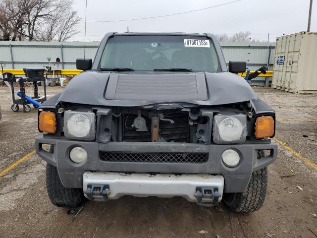 Photo 4 VIN: 5GTEN13E988166415 - HUMMER H3 