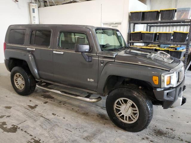 Photo 3 VIN: 5GTEN13E998118799 - HUMMER H3 