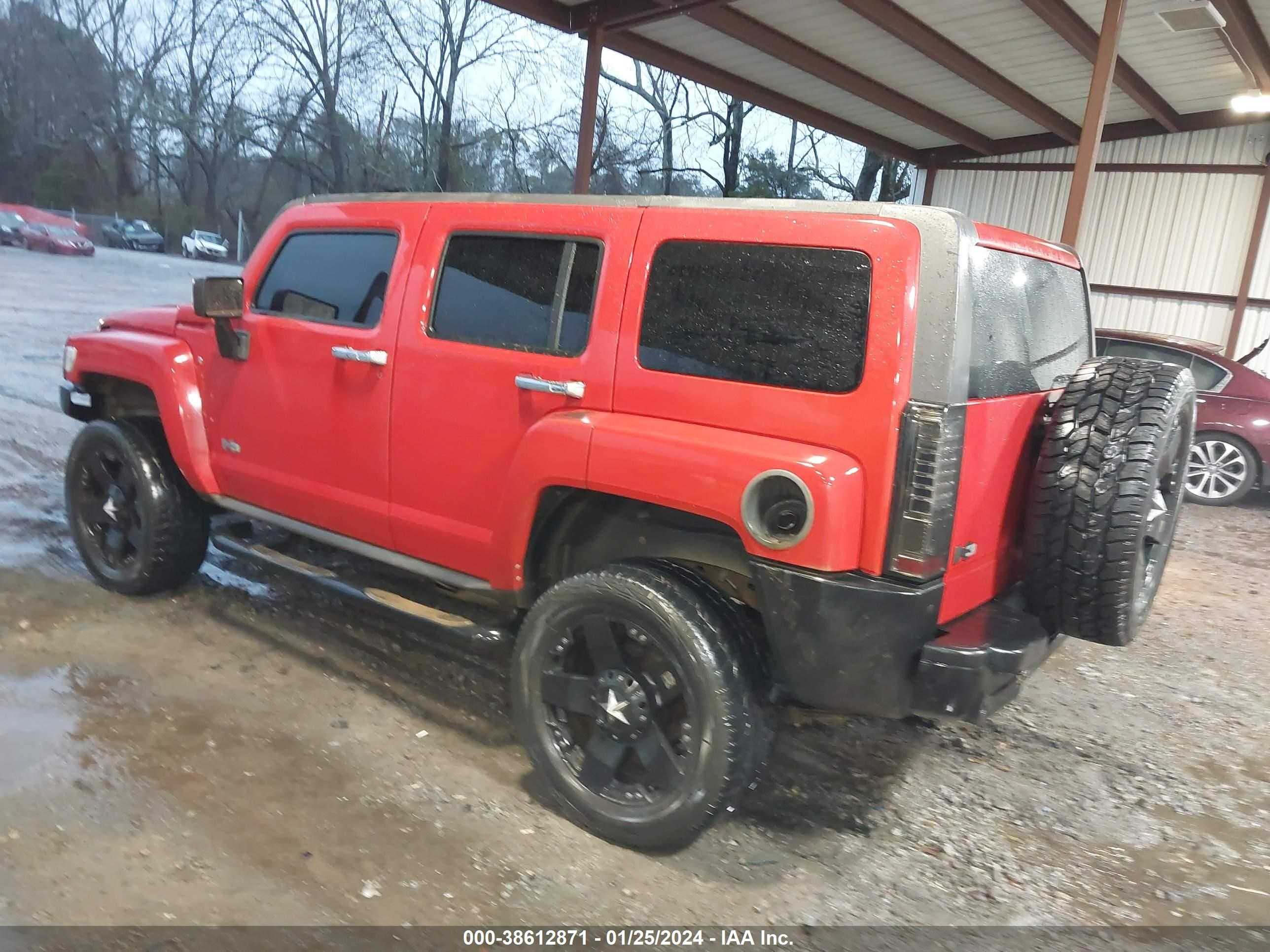 Photo 2 VIN: 5GTEN13EX88157092 - HUMMER H3 