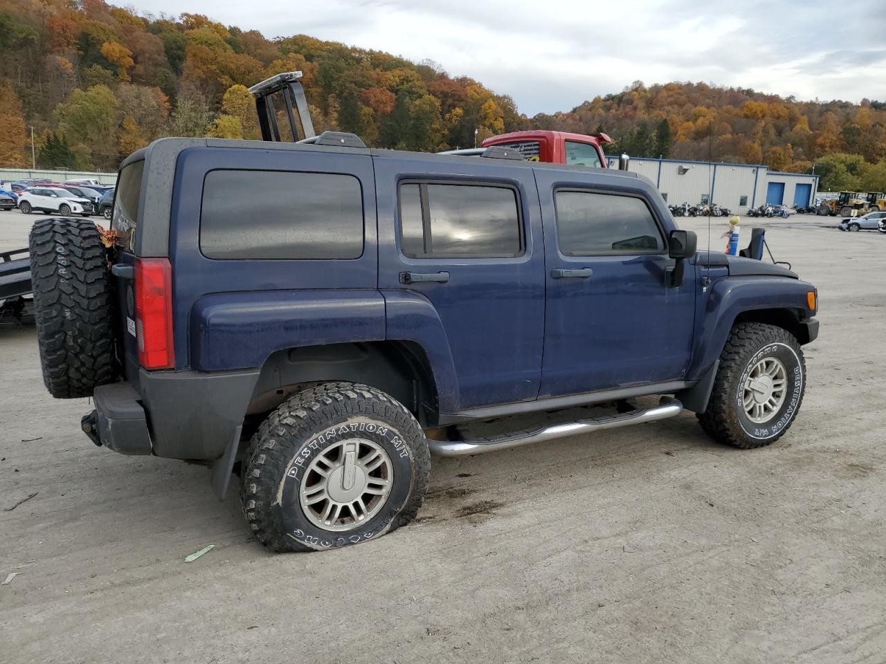 Photo 2 VIN: 5GTEN13EX98102241 - HUMMER H3 