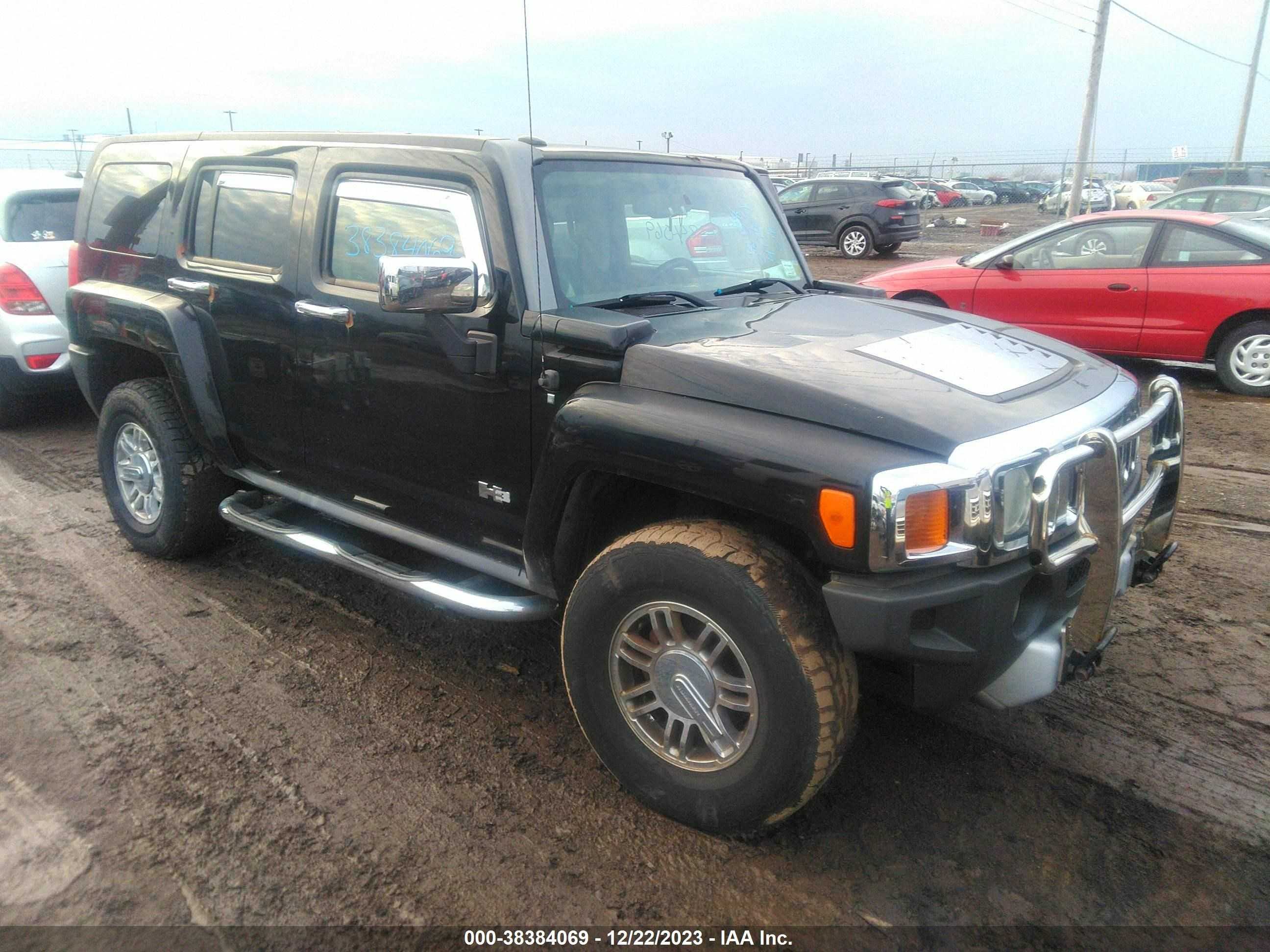 Photo 0 VIN: 5GTEN13L088111981 - HUMMER H3 