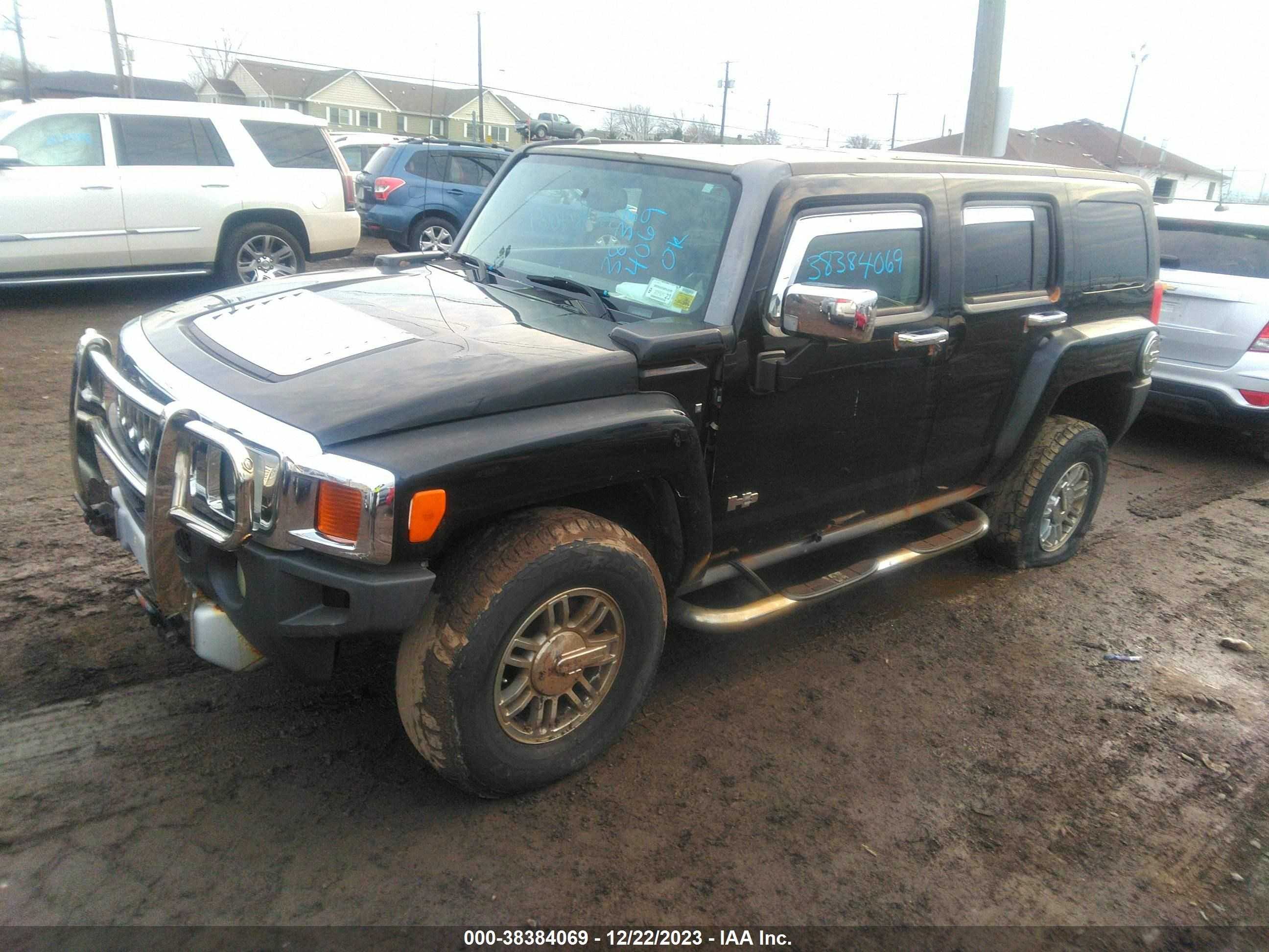 Photo 1 VIN: 5GTEN13L088111981 - HUMMER H3 