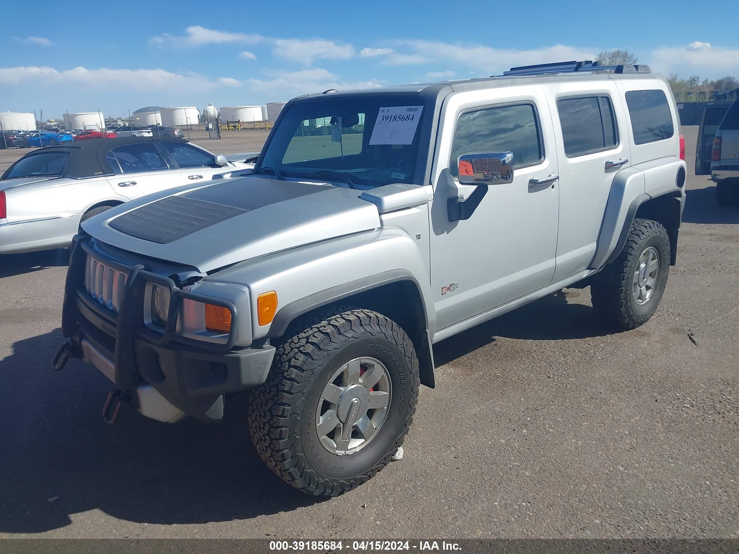 Photo 1 VIN: 5GTEN13L098118978 - HUMMER H2 