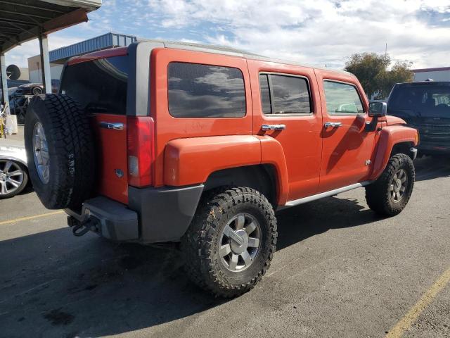 Photo 2 VIN: 5GTEN13L998122107 - HUMMER H3 ALPHA 