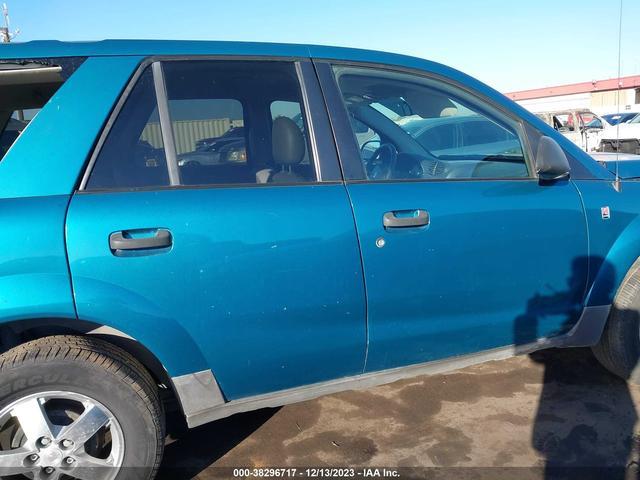 Photo 11 VIN: 5GZCZ23D55S818024 - SATURN VUE 