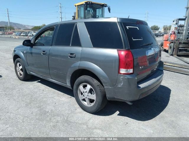 Photo 2 VIN: 5GZCZ23D86S886111 - SATURN VUE 