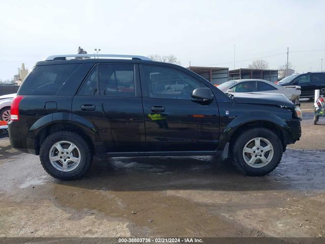 Photo 13 VIN: 5GZCZ33D66S867370 - SATURN VUE 