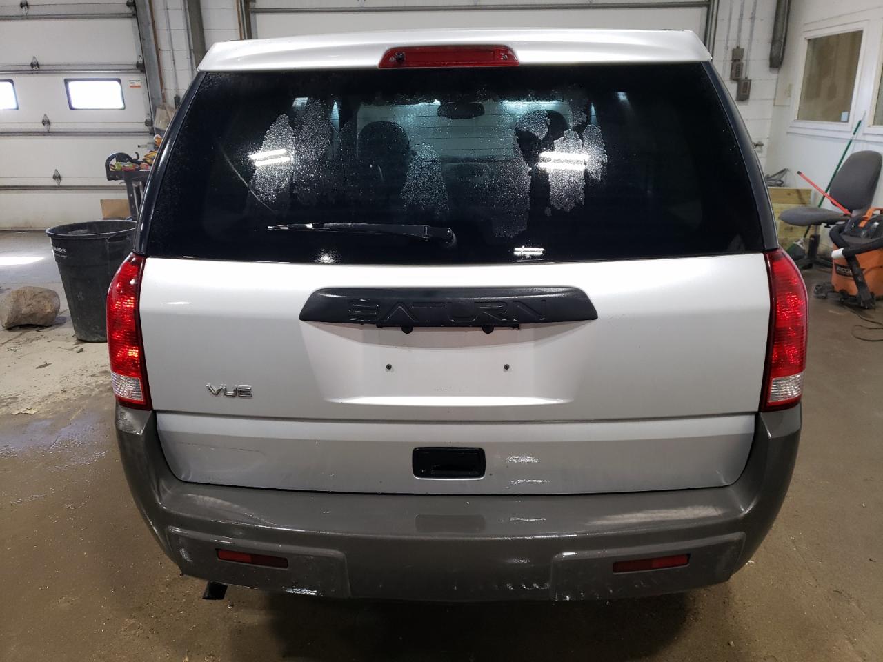 Photo 5 VIN: 5GZCZ33D75S830200 - SATURN VUE 