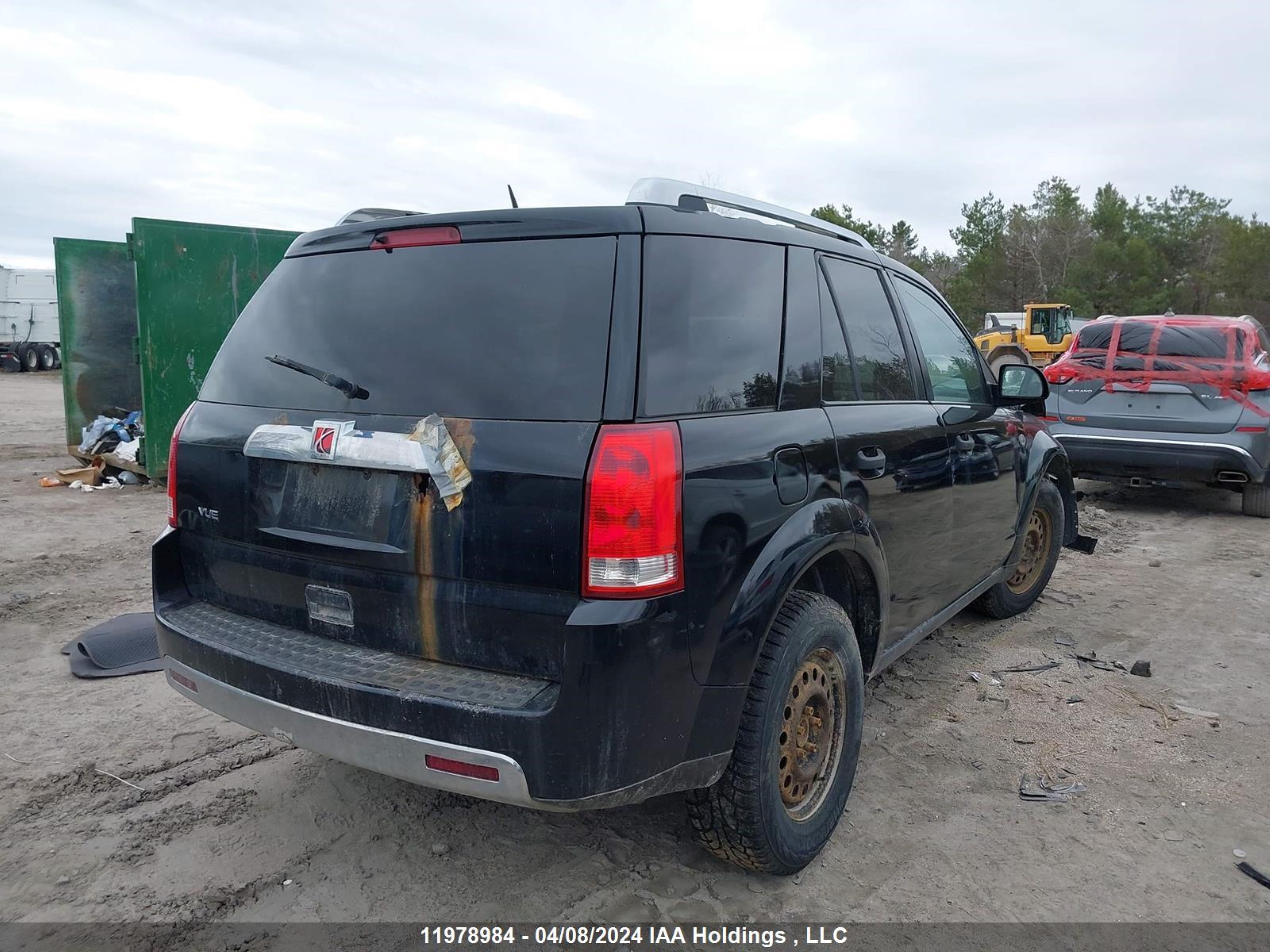 Photo 3 VIN: 5GZCZ33DX6S821010 - SATURN VUE 