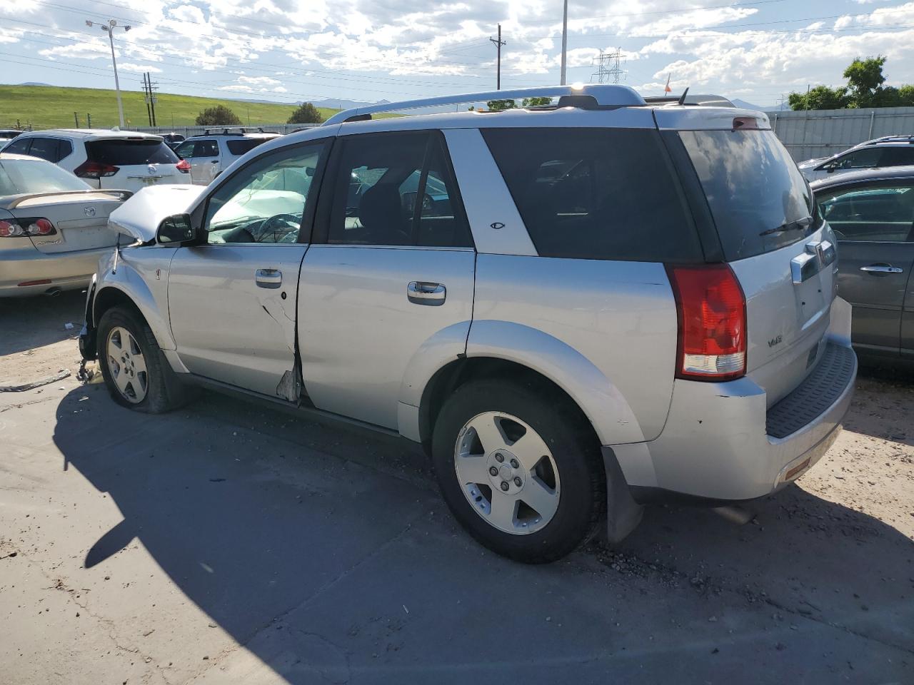 Photo 1 VIN: 5GZCZ53436S817621 - SATURN VUE 