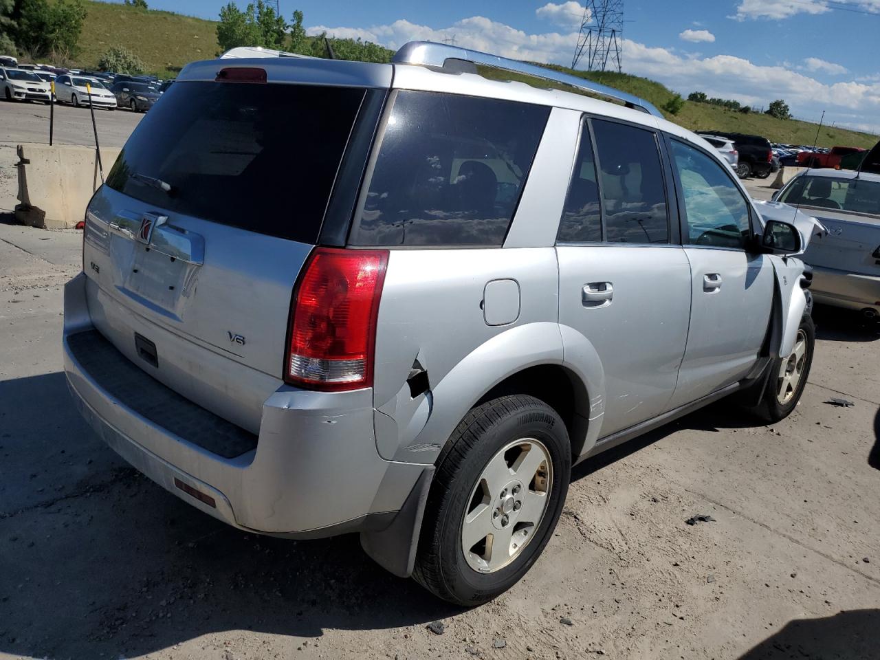 Photo 2 VIN: 5GZCZ53436S817621 - SATURN VUE 