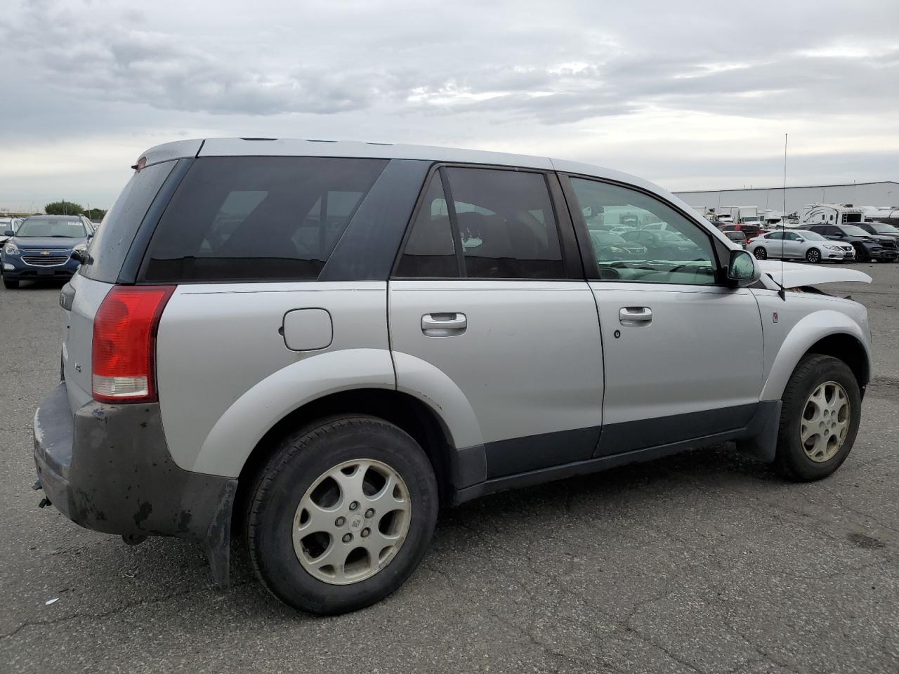 Photo 2 VIN: 5GZCZ53465S804036 - SATURN VUE 