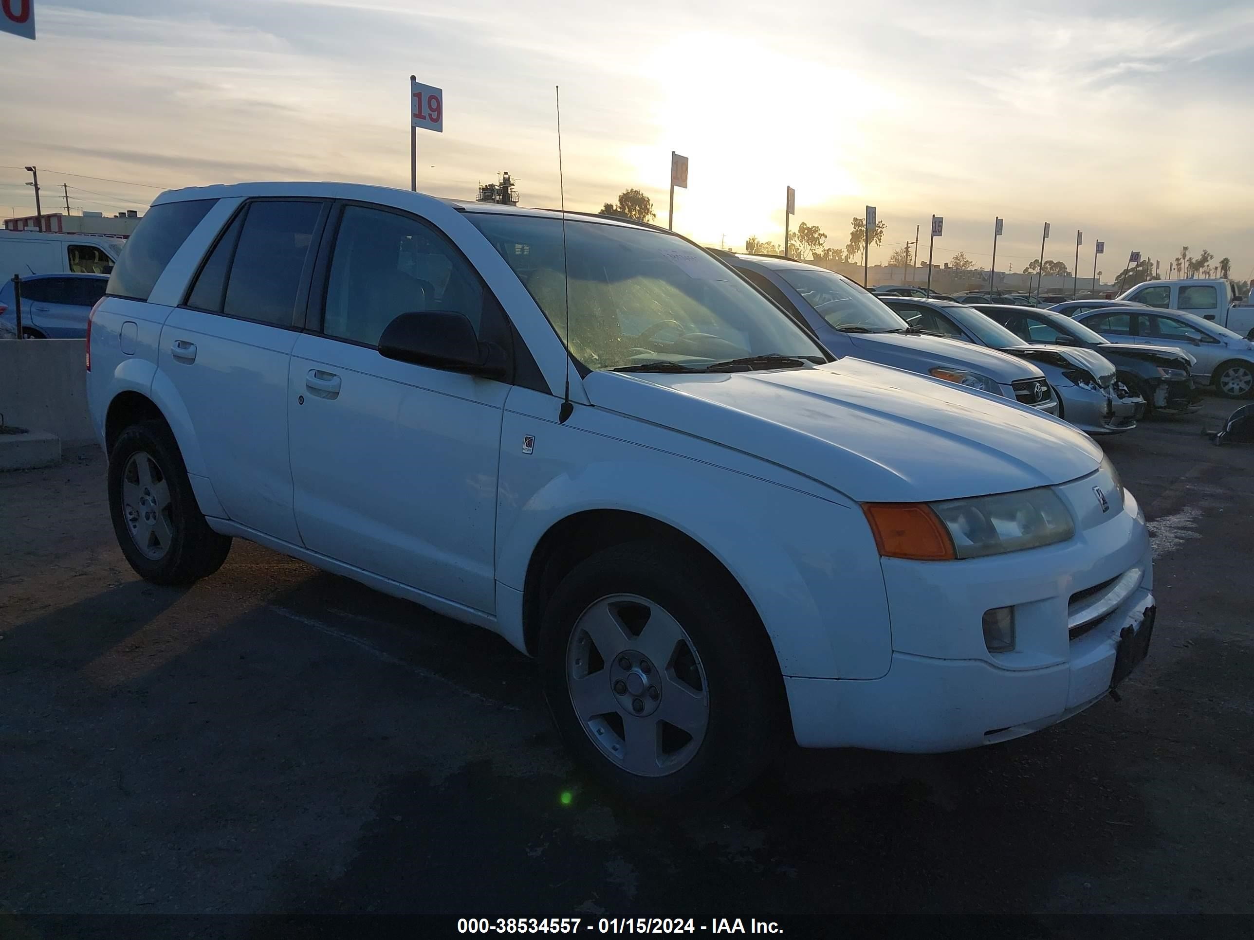 Photo 0 VIN: 5GZCZ53474S817134 - SATURN VUE 