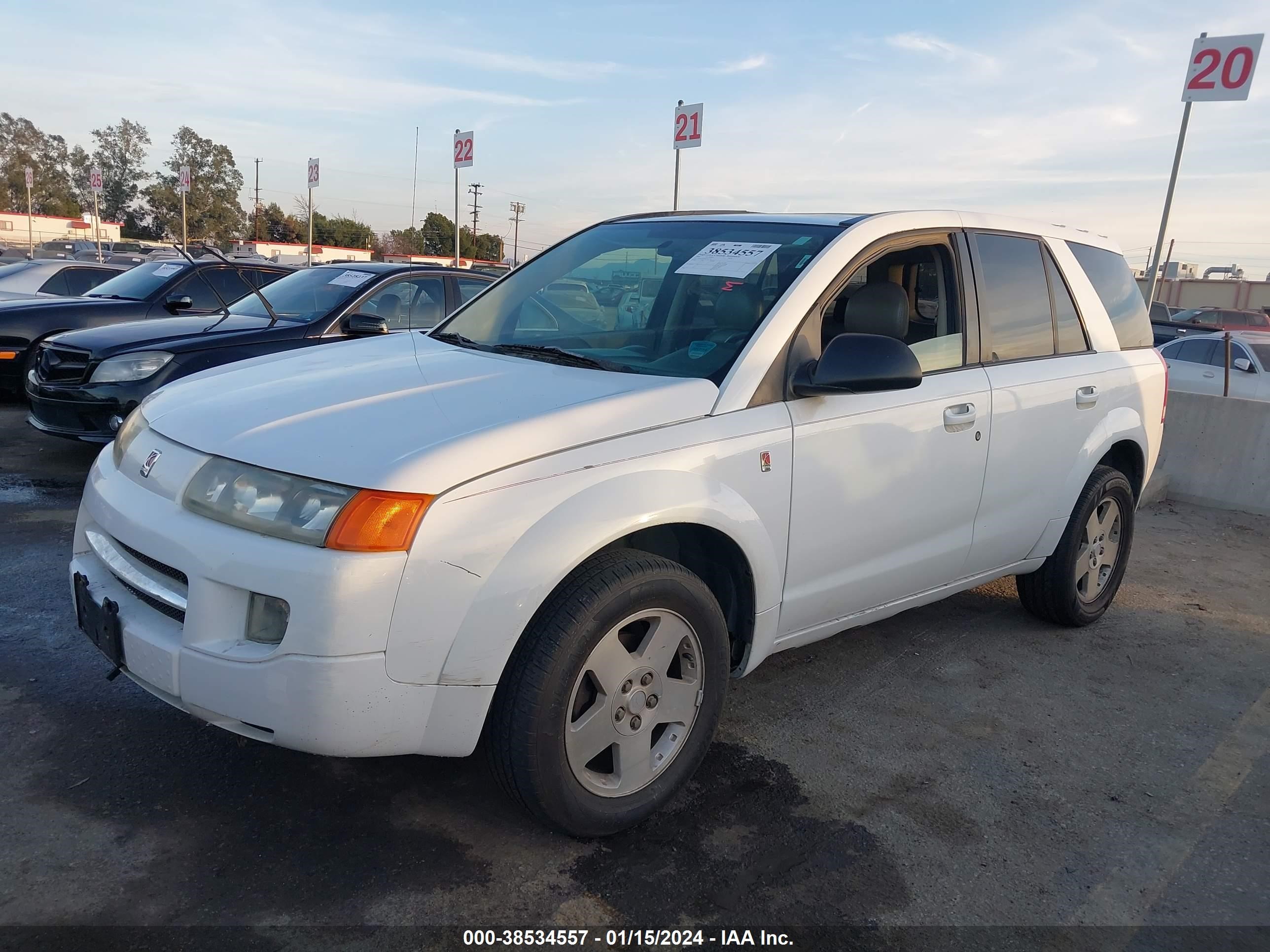 Photo 1 VIN: 5GZCZ53474S817134 - SATURN VUE 