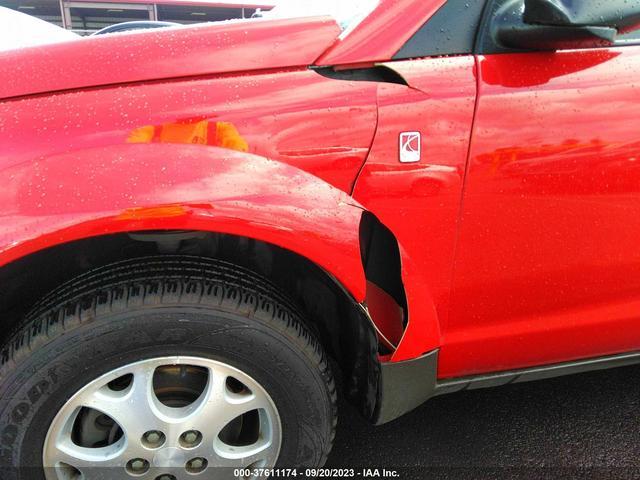 Photo 5 VIN: 5GZCZ53484S890982 - SATURN VUE 