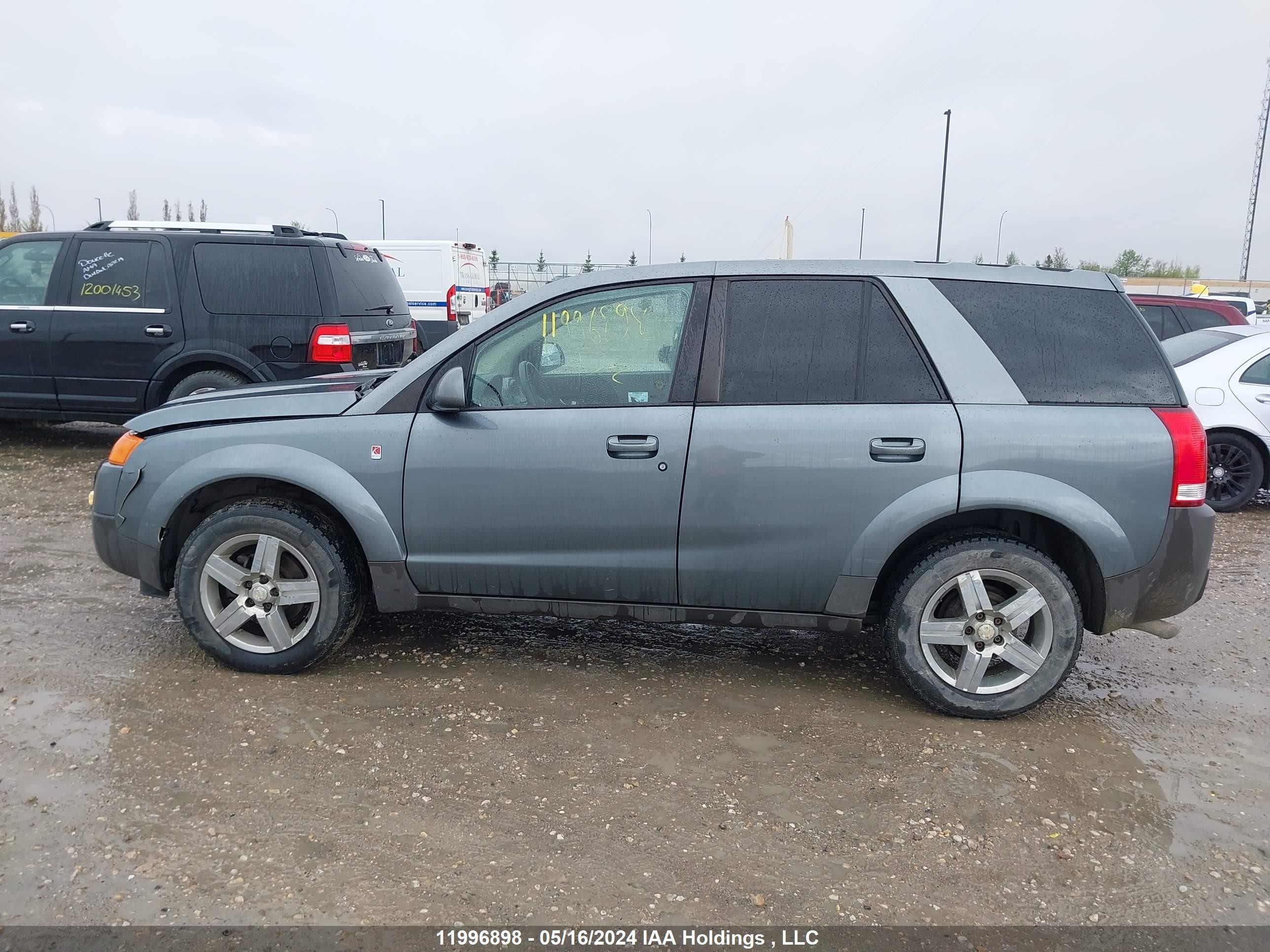 Photo 13 VIN: 5GZCZ53495S845941 - SATURN VUE 