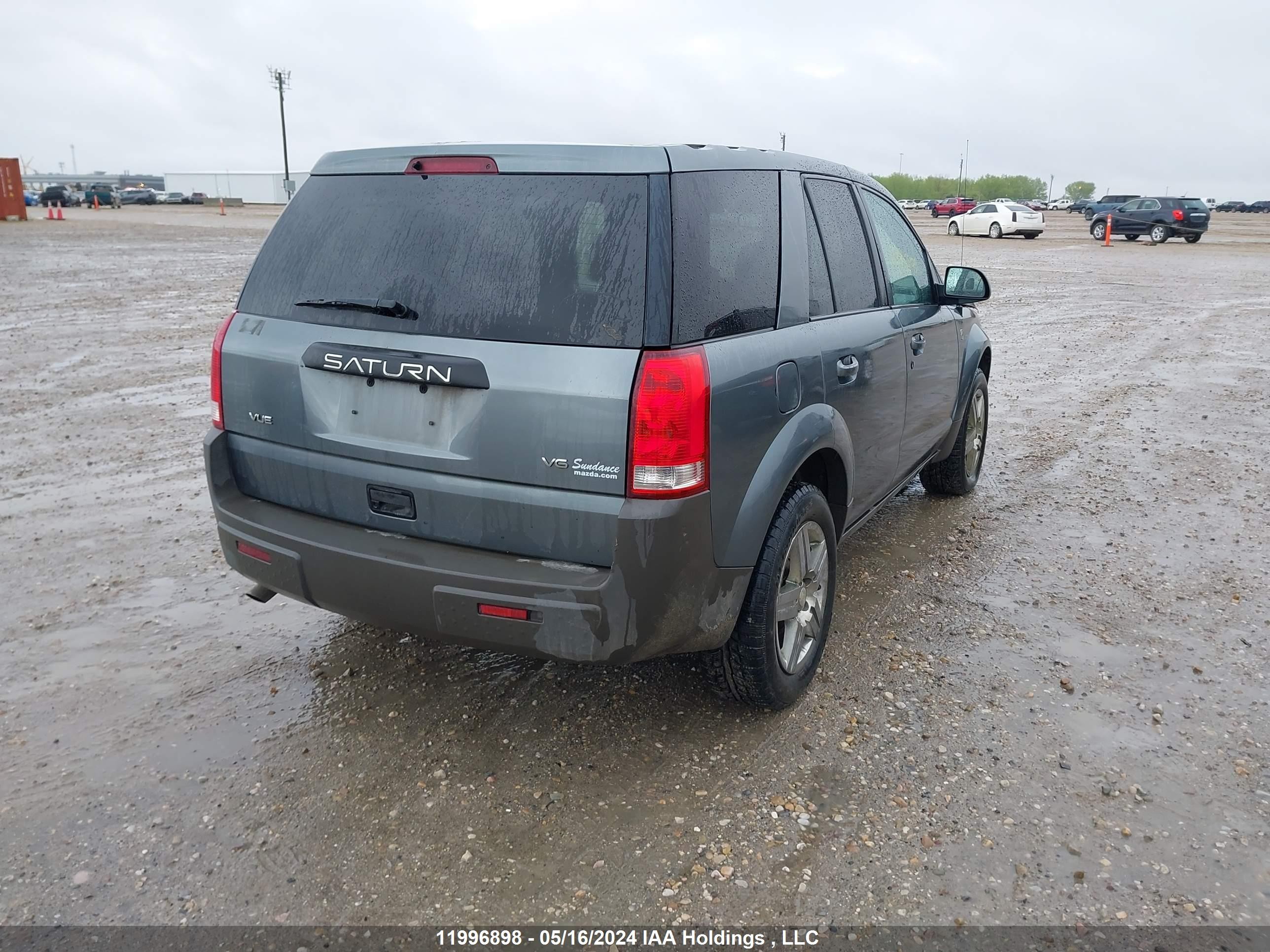 Photo 3 VIN: 5GZCZ53495S845941 - SATURN VUE 