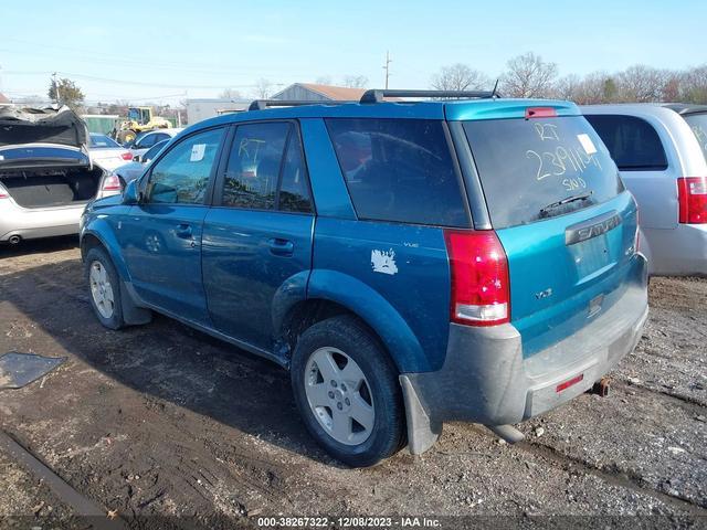 Photo 2 VIN: 5GZCZ63405S823817 - SATURN VUE 