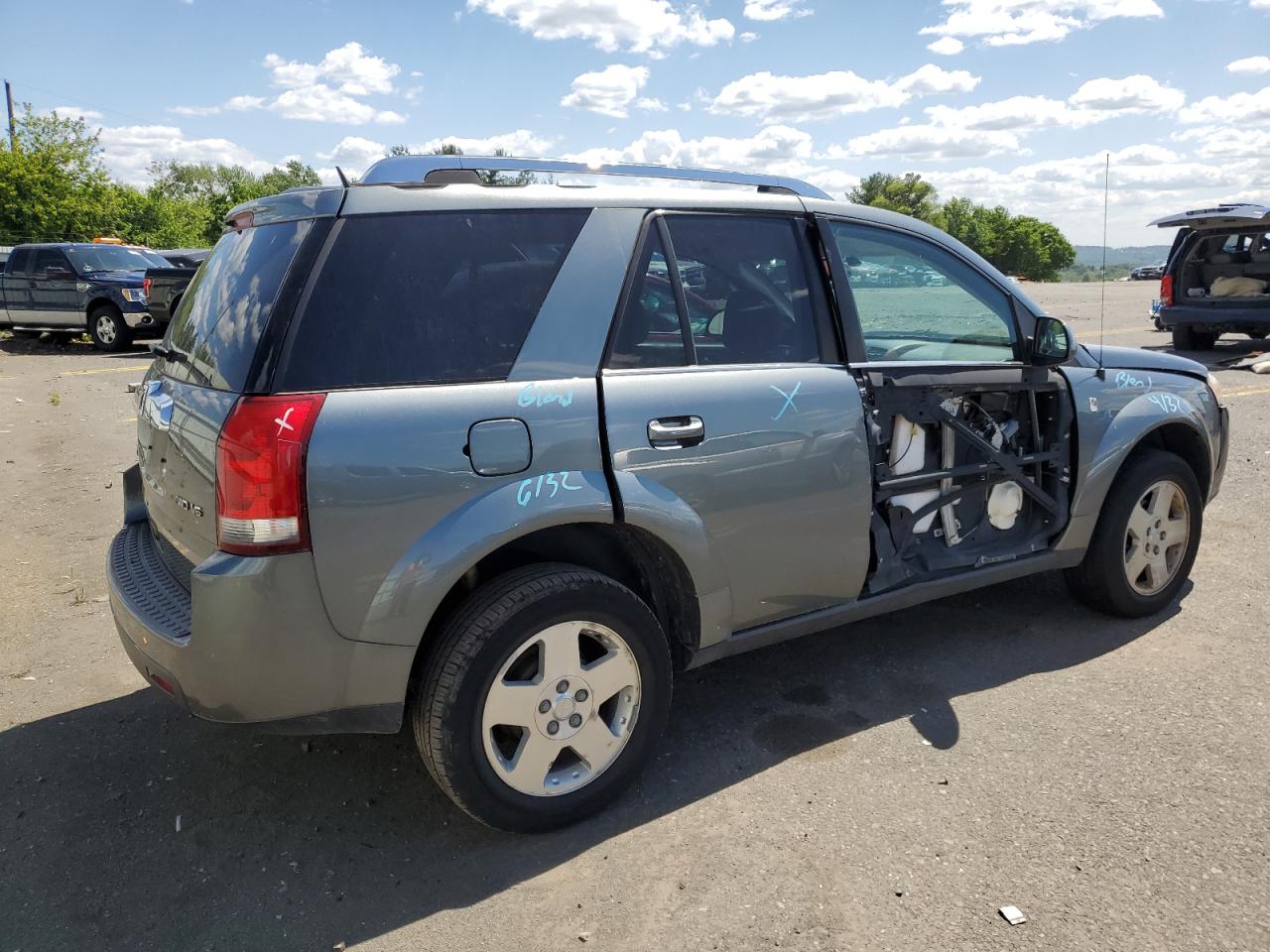 Photo 2 VIN: 5GZCZ63416S870324 - SATURN VUE 