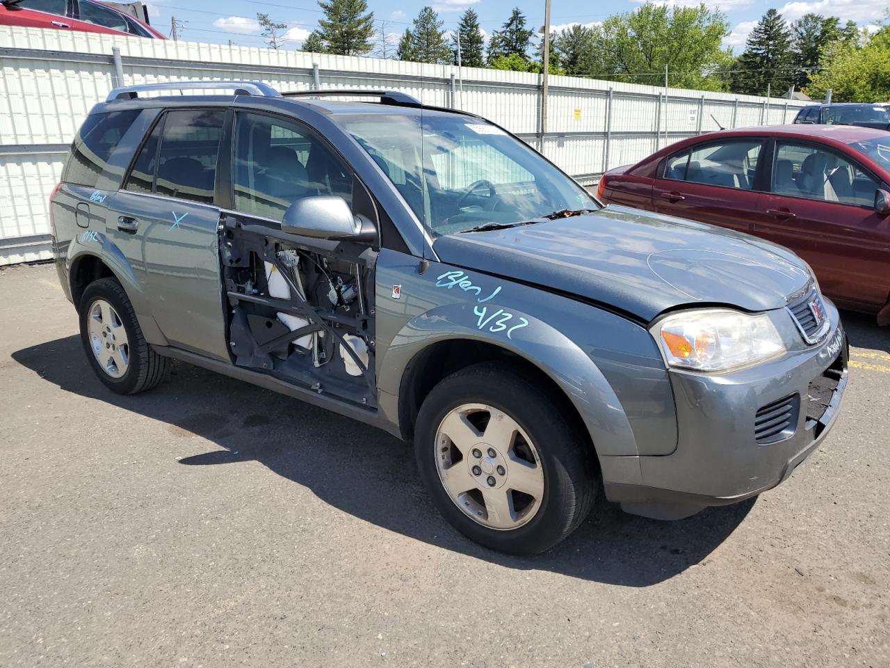 Photo 3 VIN: 5GZCZ63416S870324 - SATURN VUE 