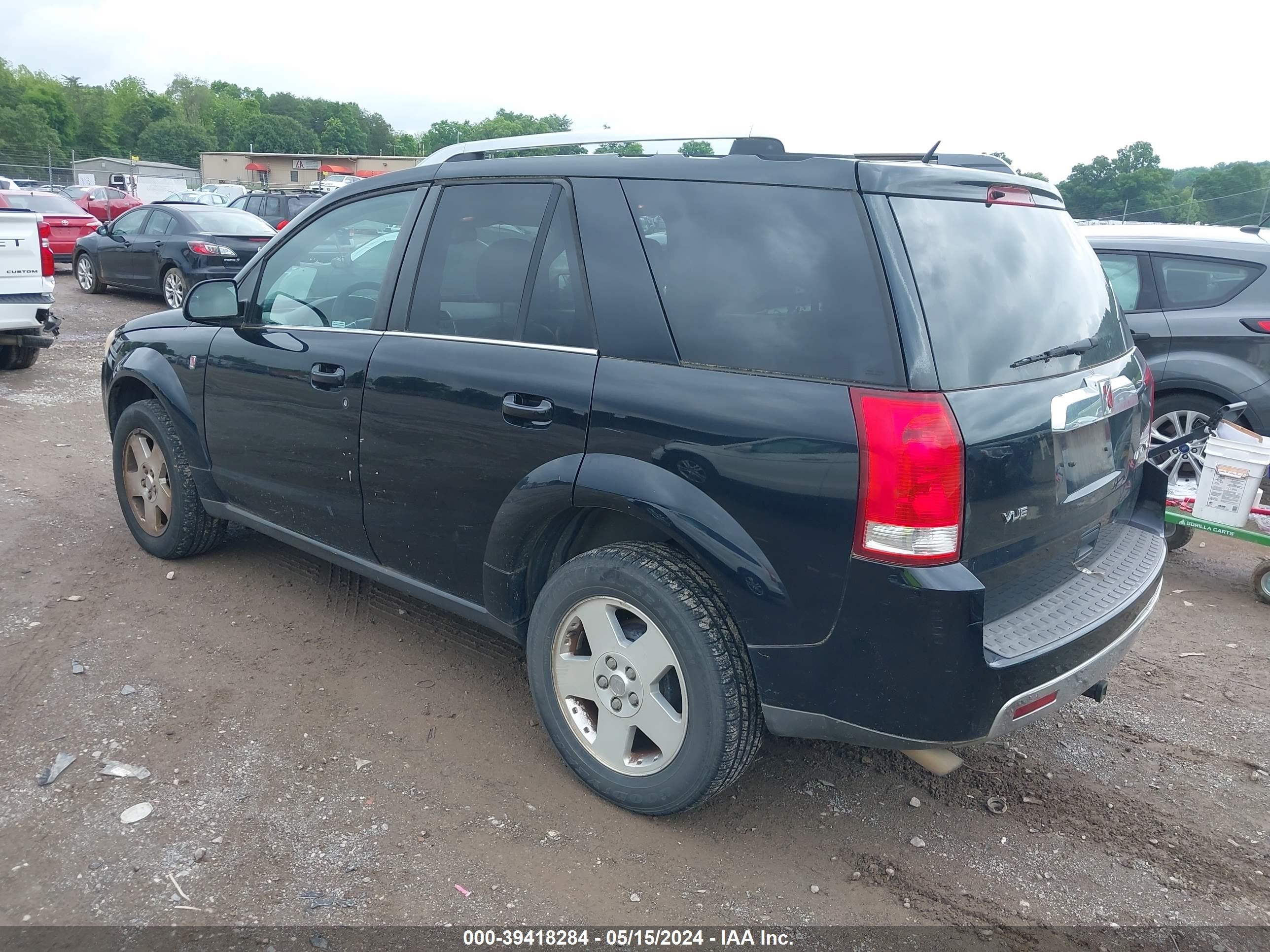 Photo 2 VIN: 5GZCZ63457S806403 - SATURN VUE 