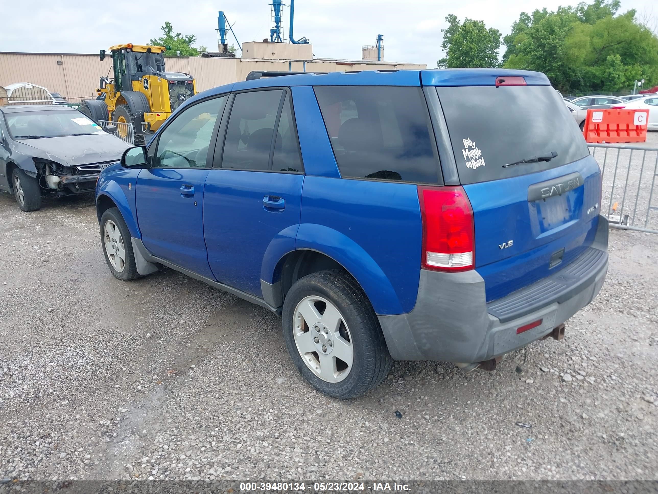 Photo 2 VIN: 5GZCZ63484S861830 - SATURN VUE 