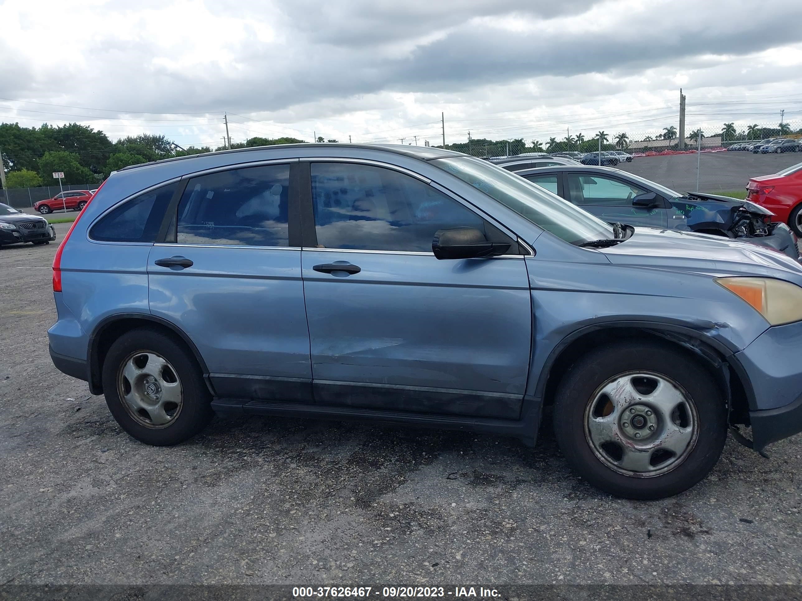 Photo 12 VIN: 5J6RE38319L002127 - HONDA CR-V 