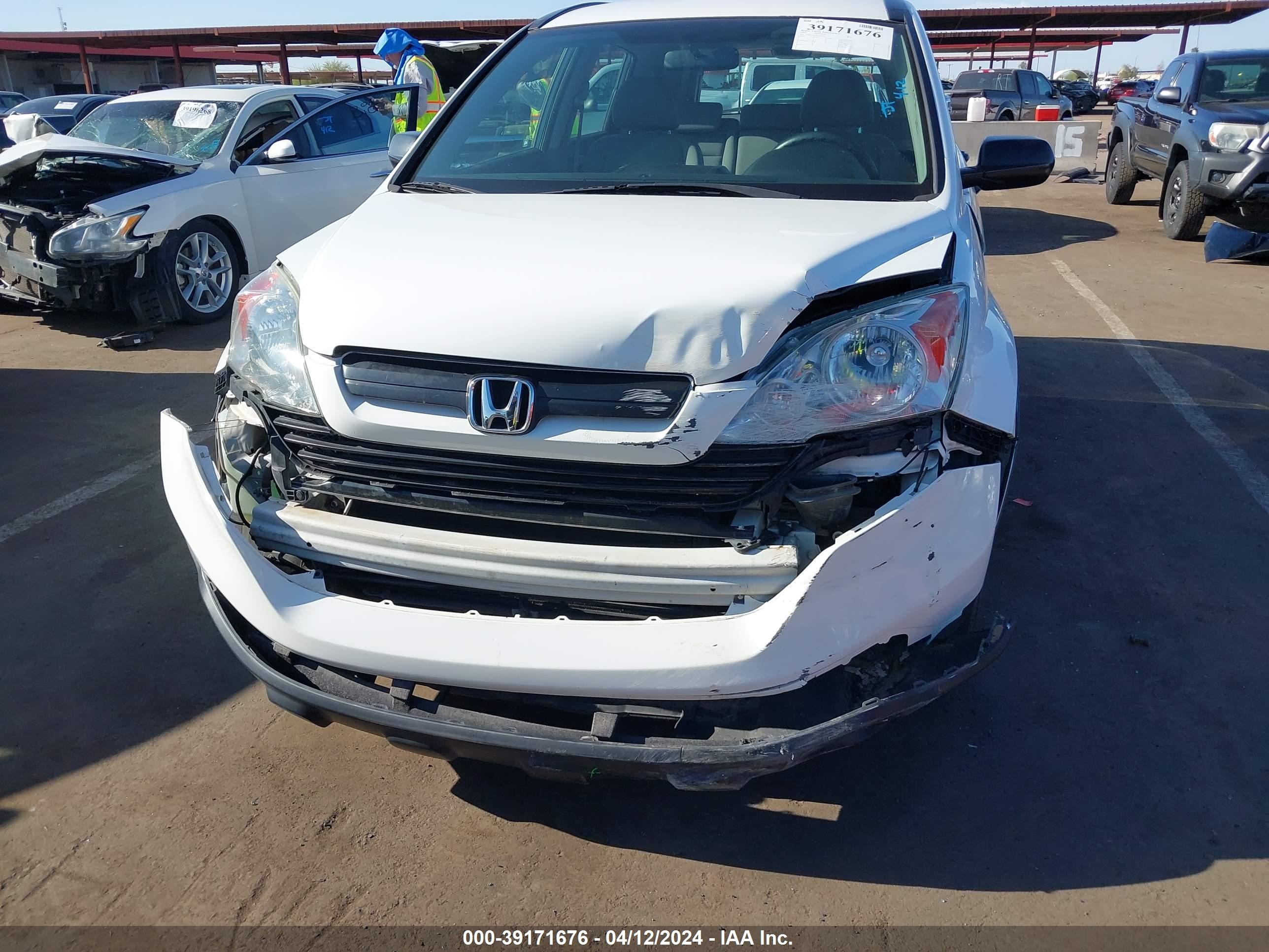 Photo 5 VIN: 5J6RE38399L004143 - HONDA CR-V 