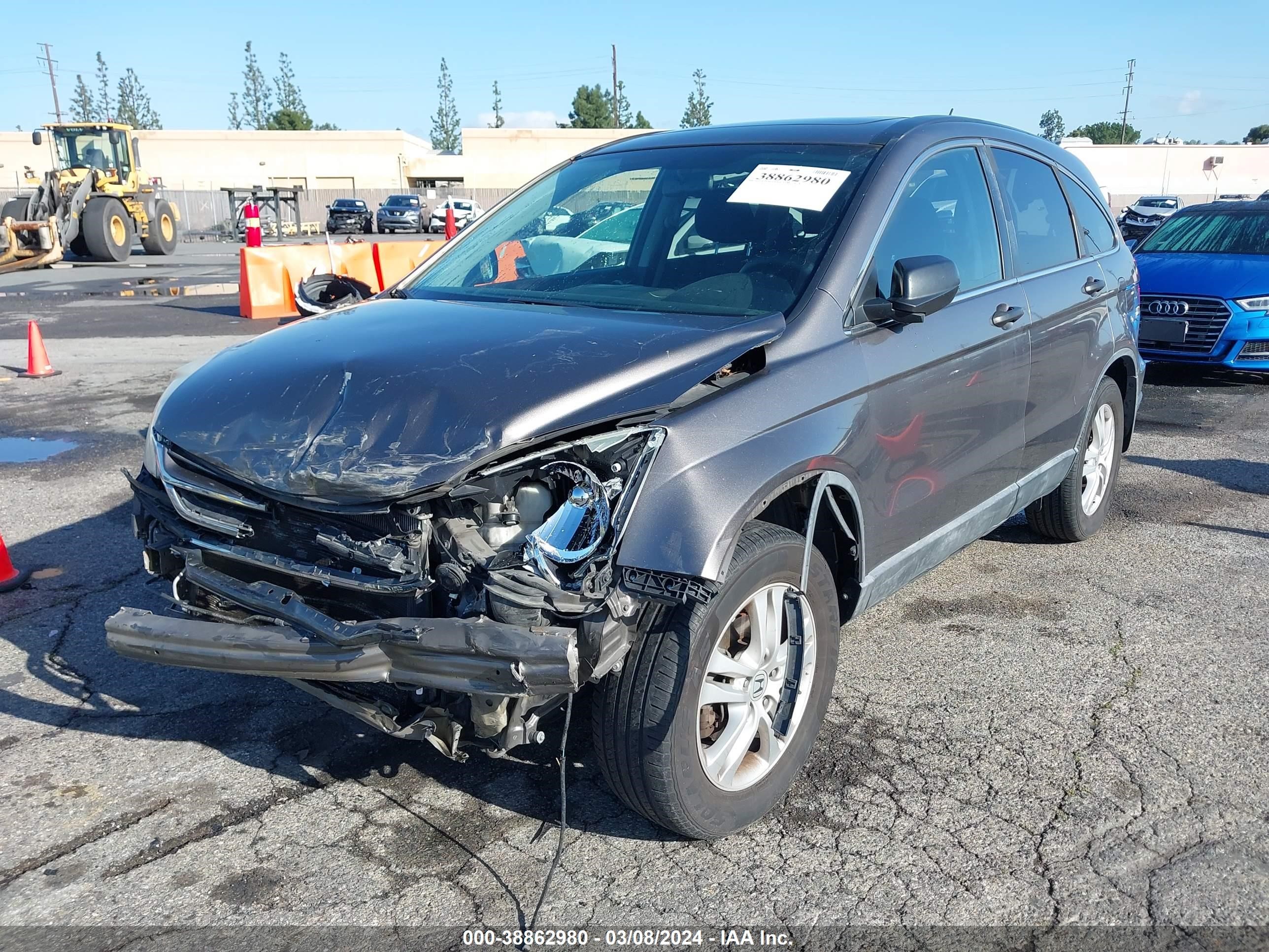 Photo 1 VIN: 5J6RE3H52AL001137 - HONDA CR-V 