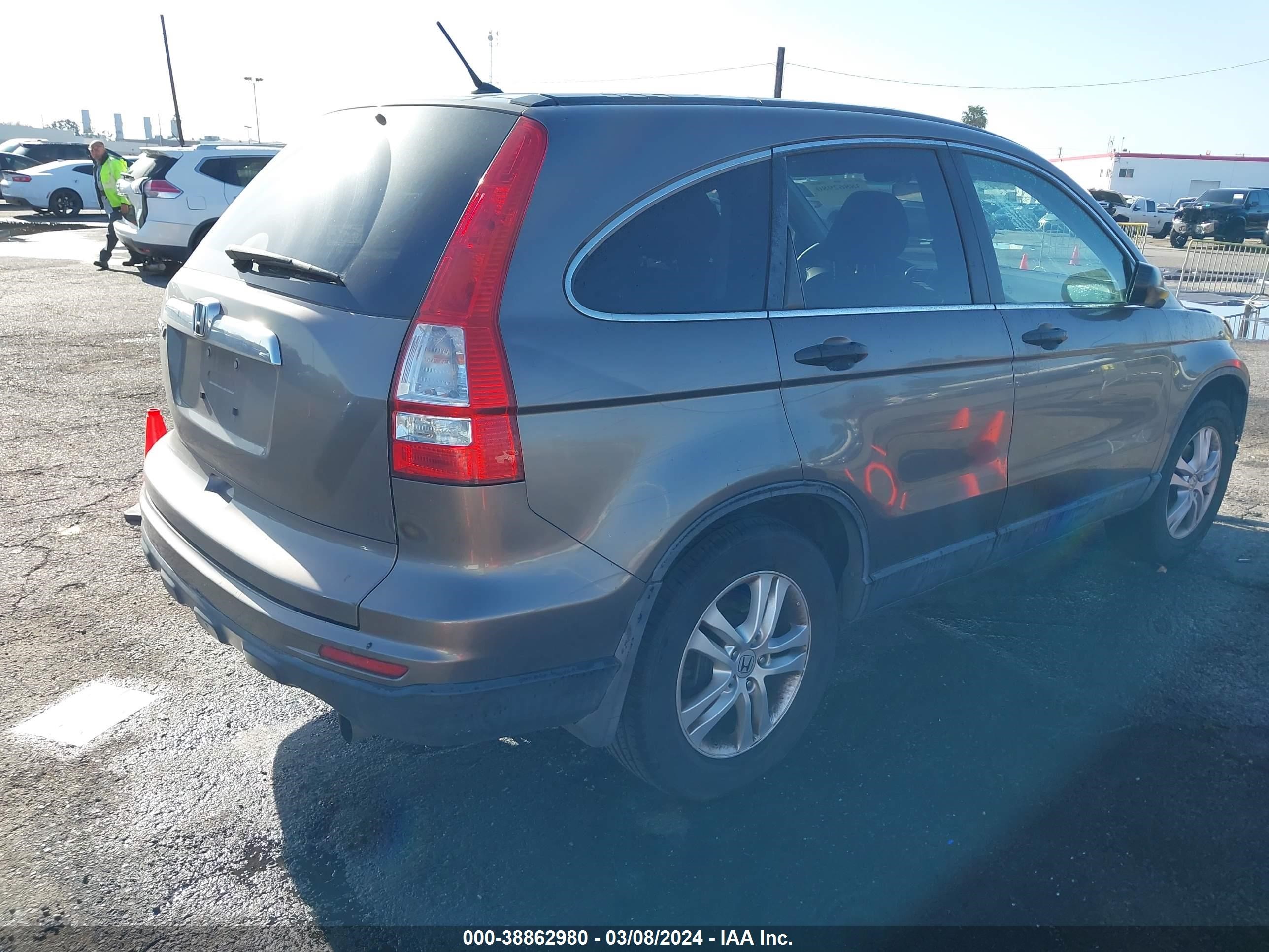 Photo 3 VIN: 5J6RE3H52AL001137 - HONDA CR-V 