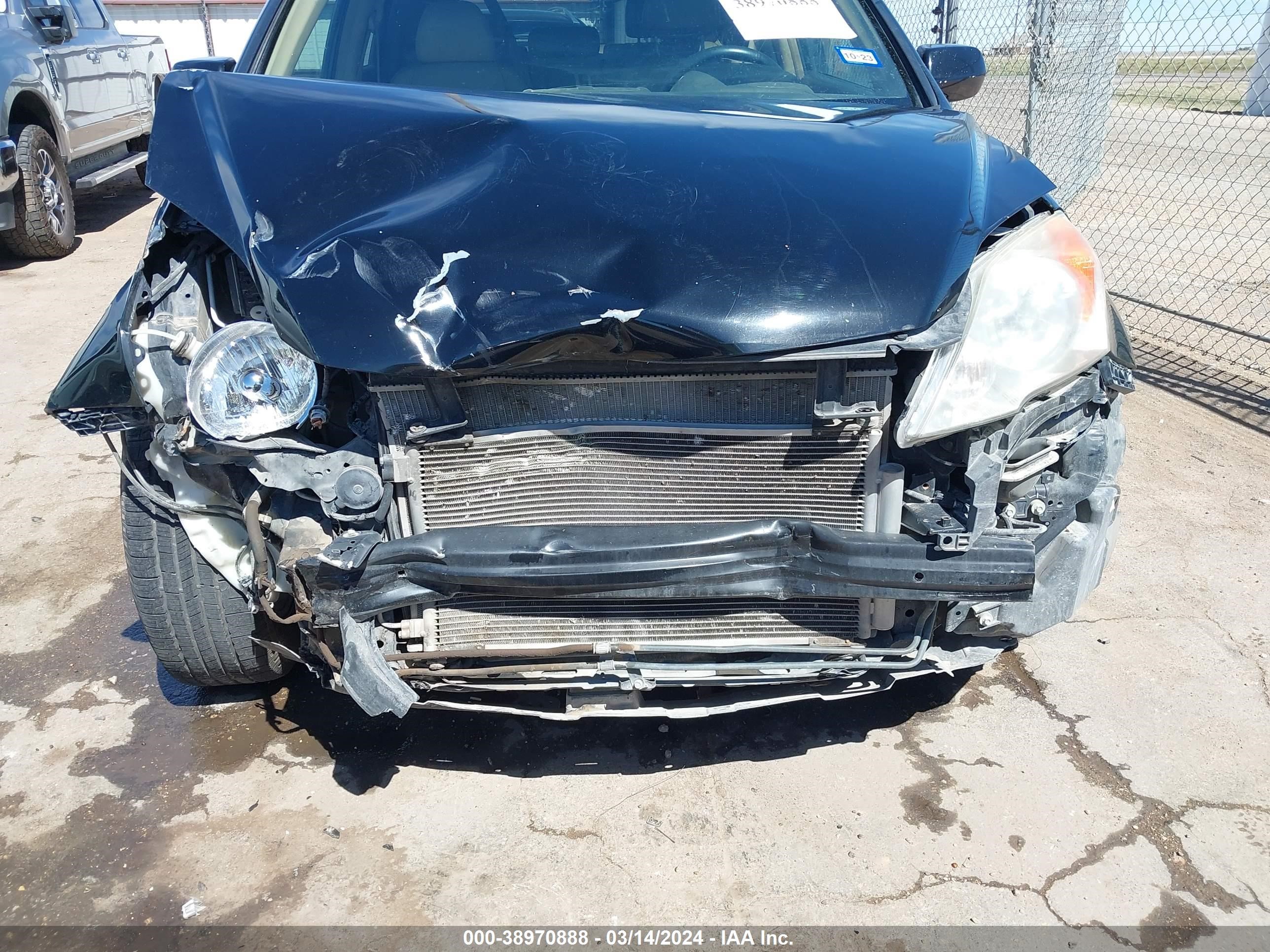 Photo 5 VIN: 5J6RE3H74BL009372 - HONDA CR-V 