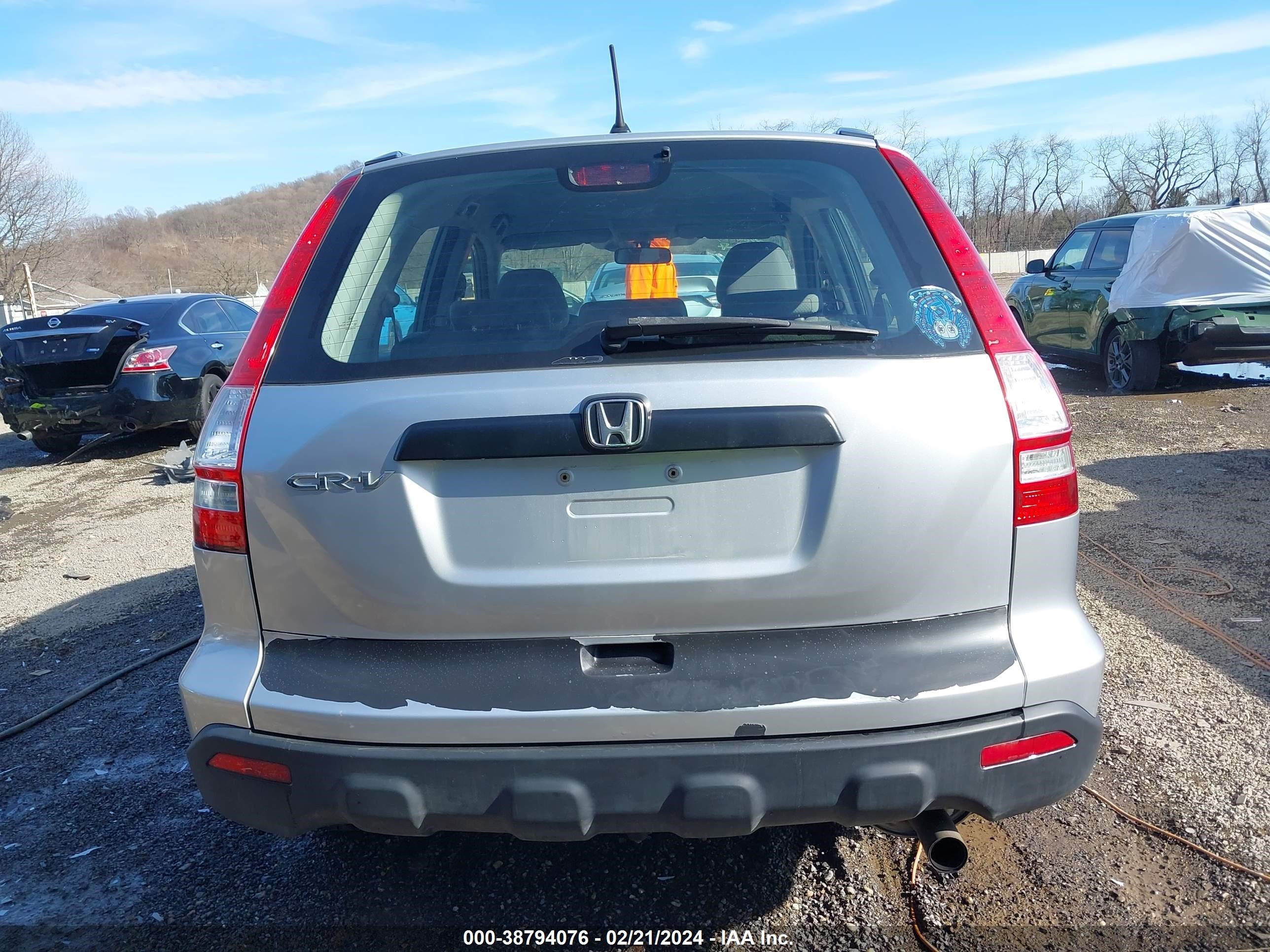 Photo 16 VIN: 5J6RE483X9L010880 - HONDA CR-V 